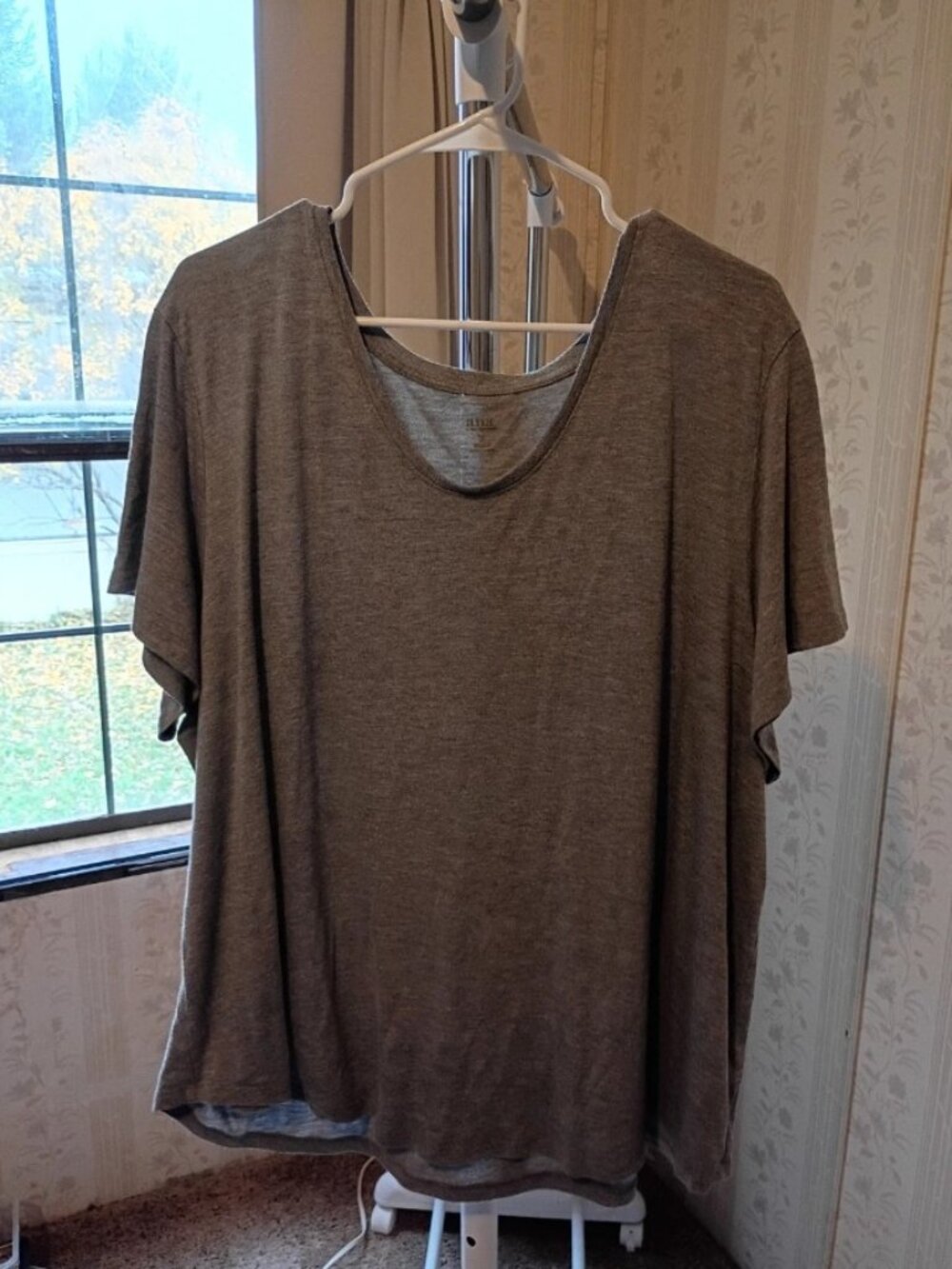 Ana plus size women gray T-shirt
